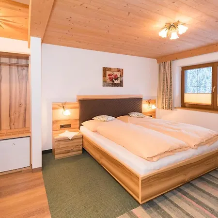 Haus Dorferstuck Апартаменты *