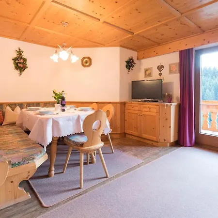 Haus Dorferstuck Альпбах